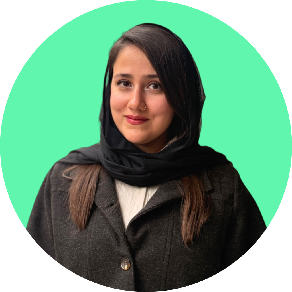 محیا مطیعی